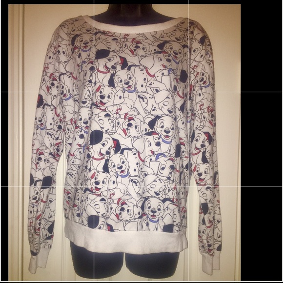 Disney Tops - ❤️ADORABLE 101 Dalmation Sweatshirt Size Large